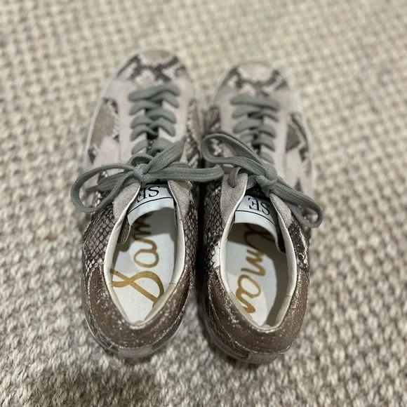 Sam Edelman Snakeskin Sneakers with Gray Laces size 6.5 - Picture 3 of 5
